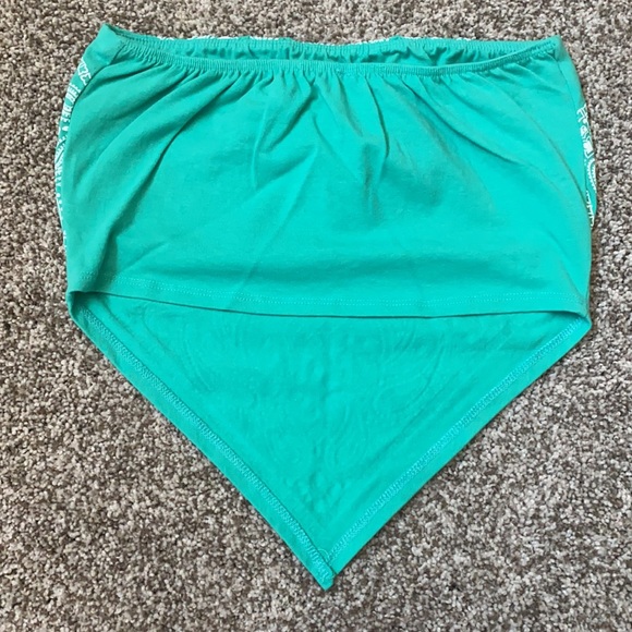 Design by Olivia Bandana Tube, Crop Top - Picture 4 of 5